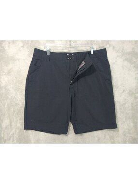 Under Armour UA Shorts Mens 38 Black Fish Hunter Loose Heat Gear Performance